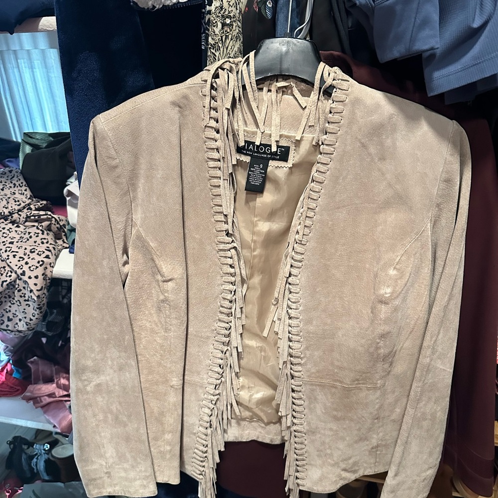 Dialogue Women's Tan Suede Jacket